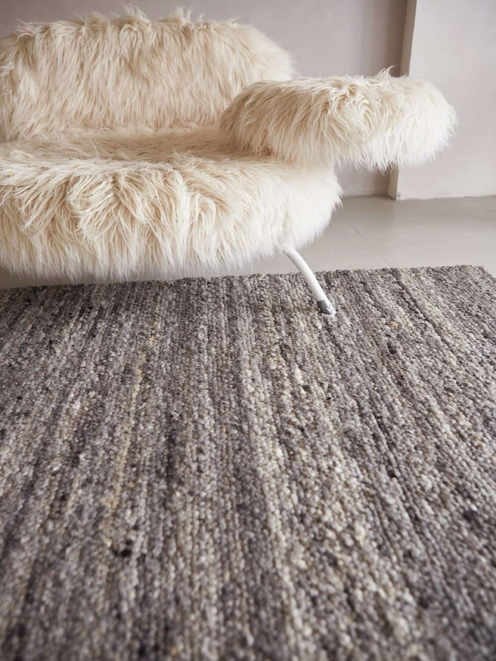 Ковер на пол Rugs Palace из материала Шерсть, цвет: Коричневый в интерьере