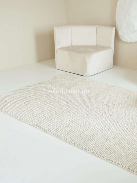 Ковер на пол Rugs Palace из материала Шерсть, Коттон, цвет: Молочный в интерьере